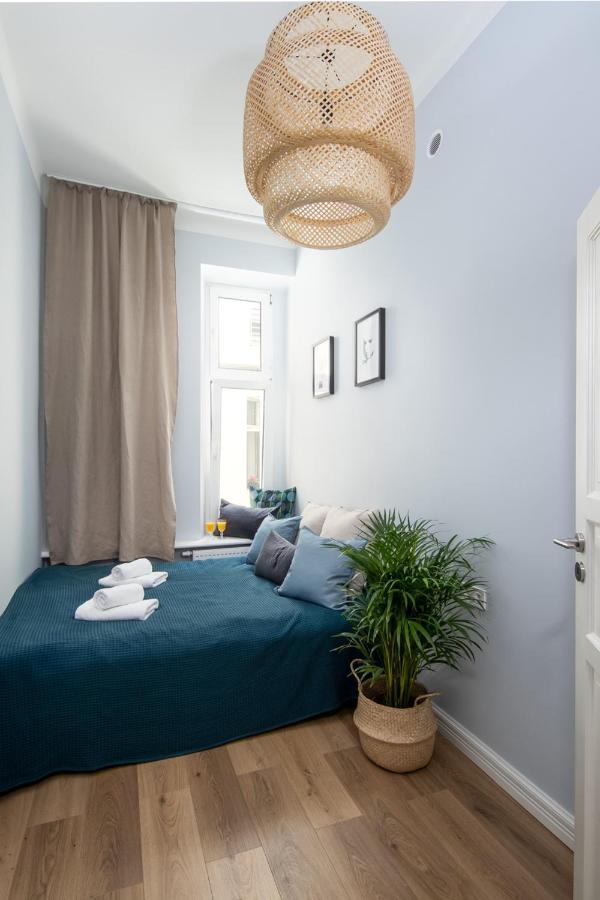 Barbacan Suites - Old Town Apartments - By Upstairs Krasków Εξωτερικό φωτογραφία