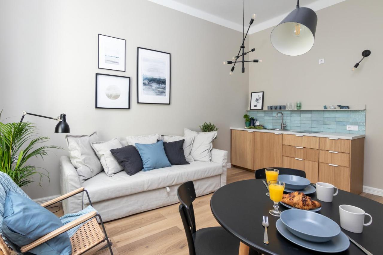 Barbacan Suites - Old Town Apartments - By Upstairs Krasków Εξωτερικό φωτογραφία
