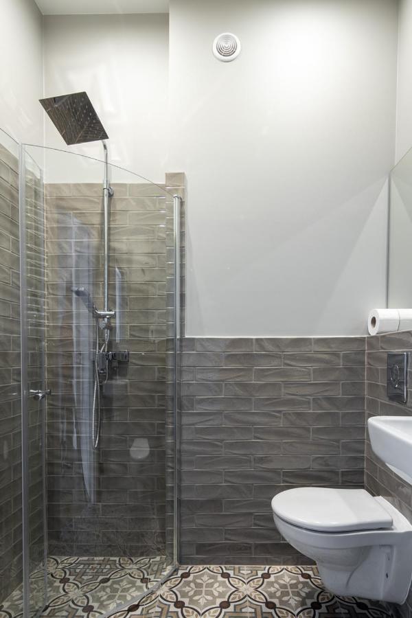 Barbacan Suites - Old Town Apartments - By Upstairs Krasków Εξωτερικό φωτογραφία